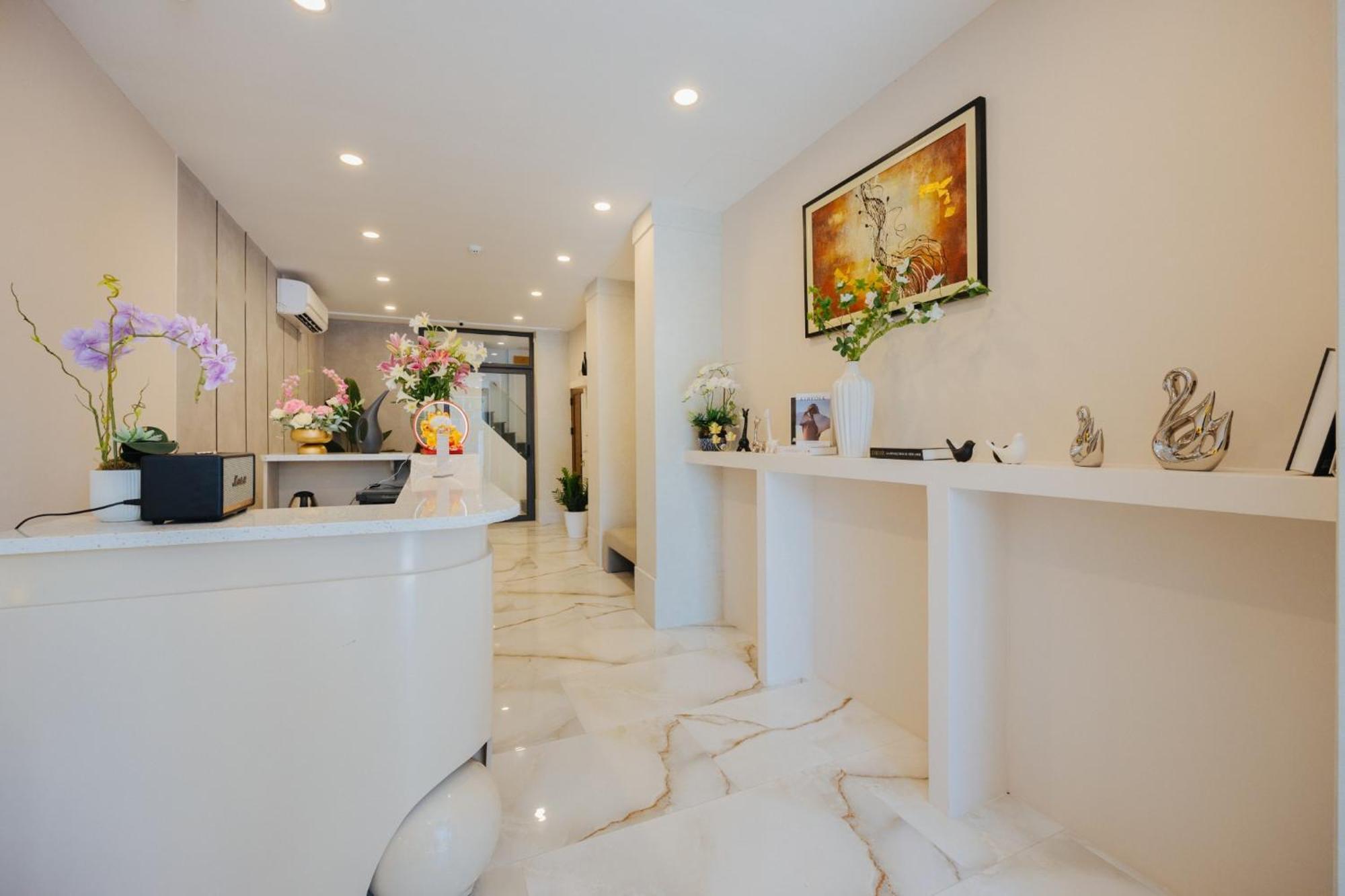 Muse Hanoi Serenity Suites Exterior photo